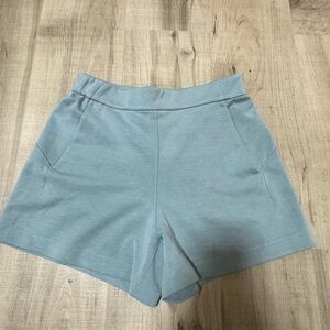 Lululemon softstreme shorts